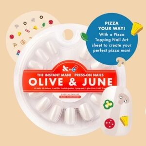 Olive & June X Dominos Pizza Press-On Nails Mani Set